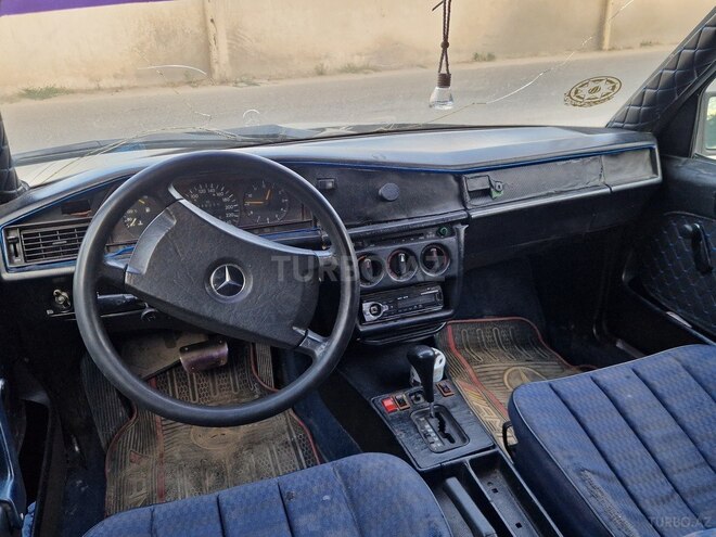 Mercedes 190 1990, 256,000 km - 2.0 л - Bakı