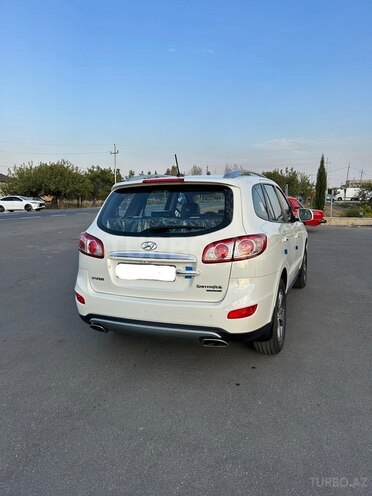 Hyundai Santa Fe 2011, 187,000 km - 2.4 l - Göyçay
