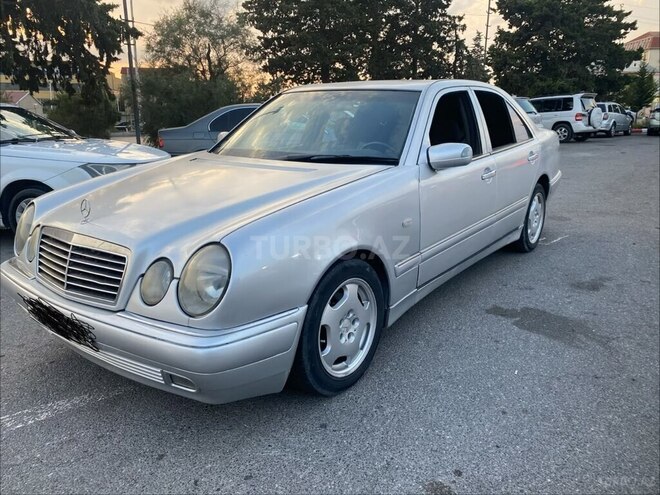 Mercedes E 240 1998, 383,472 km - 2.4 l - Bakı