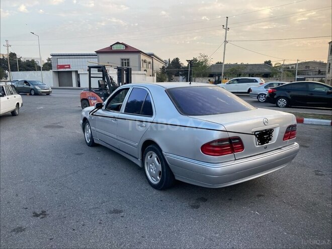 Mercedes E 240 1998, 383,472 km - 2.4 l - Bakı