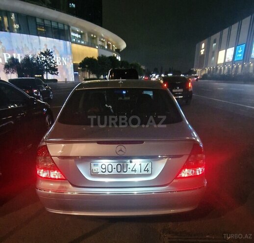 Mercedes E 220 2006, 364,000 km - 2.2 l - Bakı