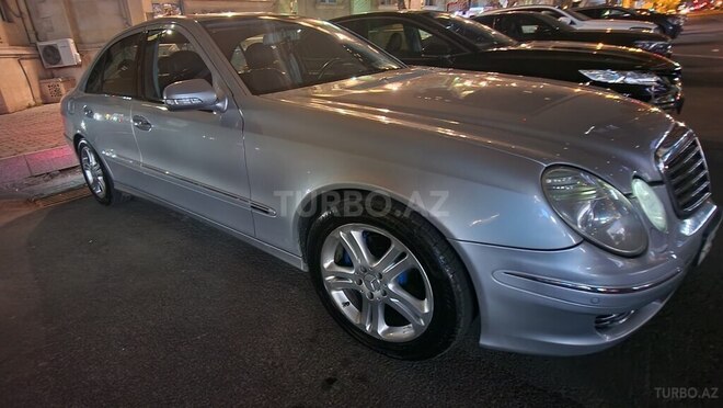 Mercedes E 220 2006, 364,000 km - 2.2 l - Bakı