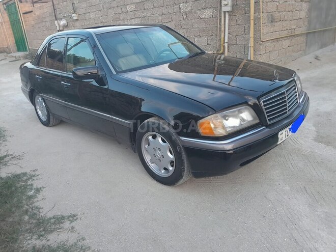 Mercedes C 220 1996, 390,000 km - 2.2 л - Bakı