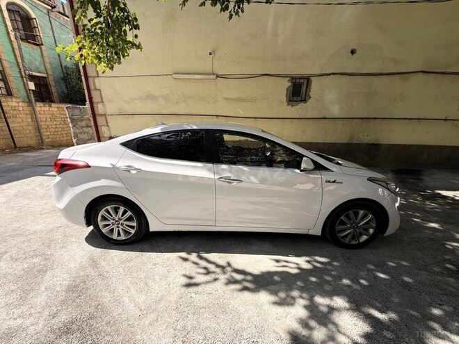 Hyundai Avante 2014, 224,515 km - 1.6 l - Bakı