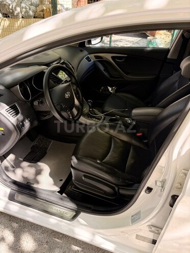 Hyundai Avante 2014, 224,515 km - 1.6 l - Bakı