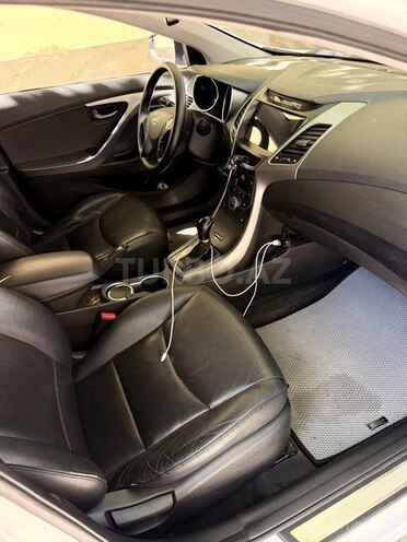 Hyundai Avante 2014, 224,515 km - 1.6 l - Bakı
