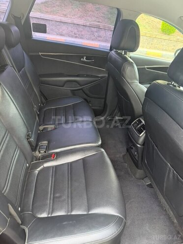 Kia Sorento 2017, 165,348 km - 2.0 l - Tovuz