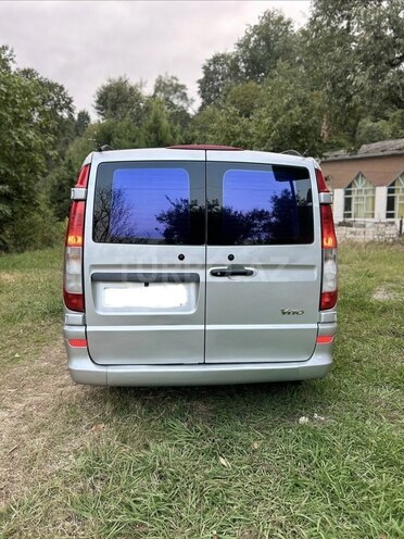 Mercedes  2008, 650,000 km - 2.1 l - Astara