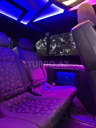 Mercedes  2008, 650,000 km - 2.1 l - Astara