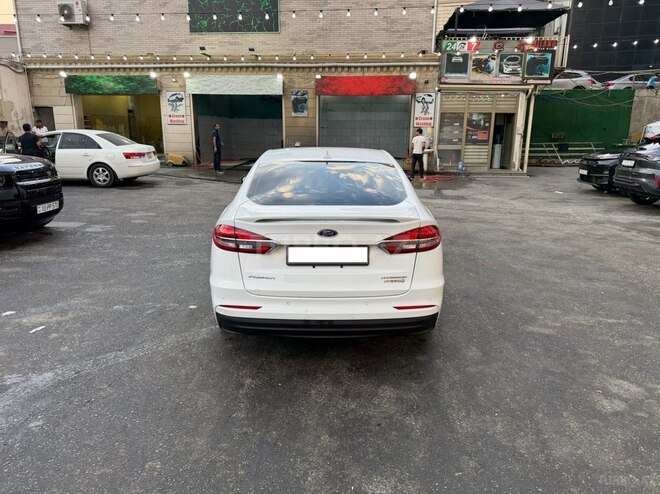 Ford Fusion (North America) 2018, 134,000 km - 2.0 l - Bakı