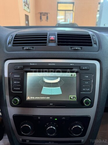 Skoda Octavia 2011, 199,123 km - 1.6 l - Xırdalan