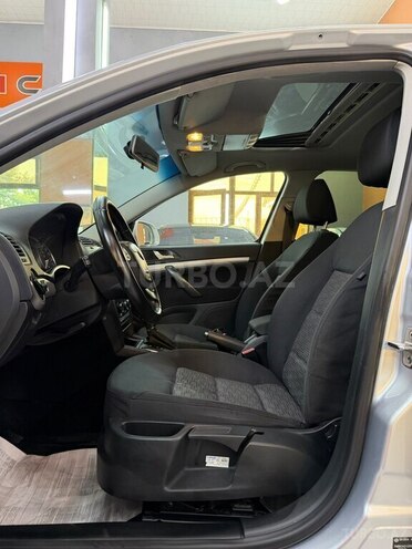 Skoda Octavia 2011, 199,123 km - 1.6 l - Xırdalan