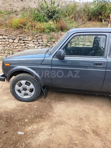 LADA (VAZ) Niva 2020, 90,543 km - 1.7 l - Lerik