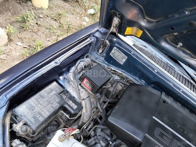 Mitsubishi Pajero io 2000, 350,200 km - 2.0 l - Bakı