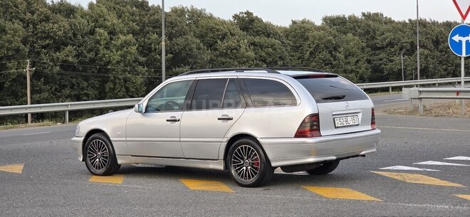 Mercedes C 220 1999, 250,000 km - 2.2 l - Masallı