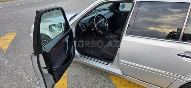 Mercedes C 220 1999, 250,000 km - 2.2 l - Masallı