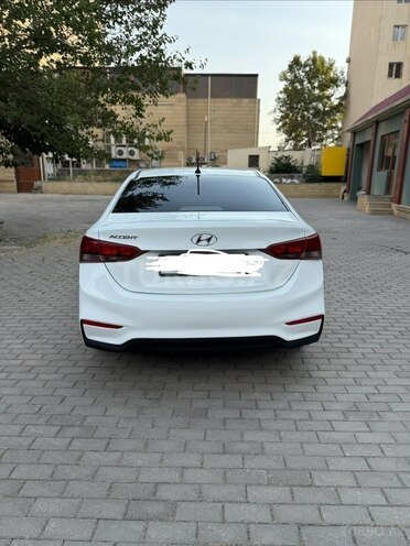 Hyundai Accent 2018, 104,407 km - 1.4 l - Bakı