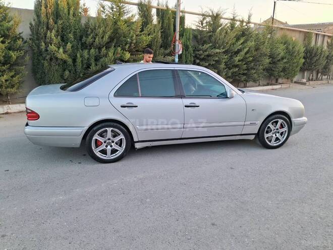 Mercedes E 240 1998, 341,000 km - 2.4 l - Bakı