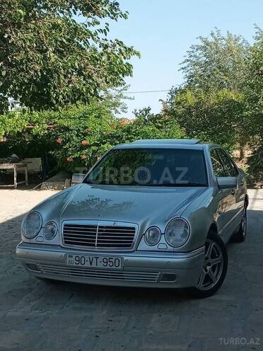 Mercedes E 240 1998, 341,000 km - 2.4 l - Bakı