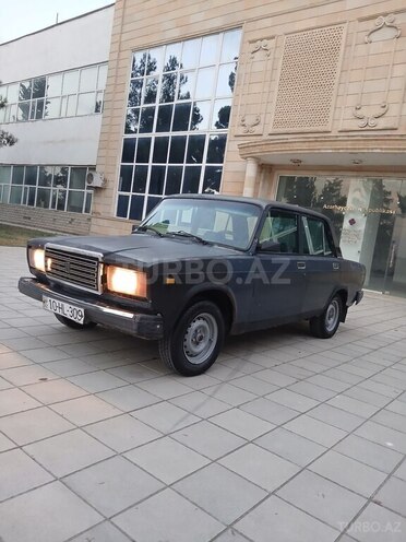 LADA (VAZ) 2107 1985, 24,800 km - 1.6 l - Salyan