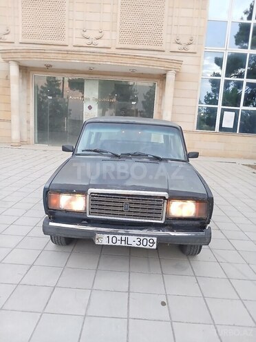 LADA (VAZ) 2107 1985, 24,800 km - 1.6 l - Salyan