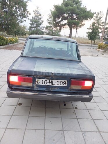 LADA (VAZ) 2107 1985, 24,800 km - 1.6 l - Salyan