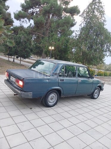 LADA (VAZ) 2107 1985, 24,800 km - 1.6 l - Salyan