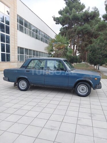 LADA (VAZ) 2107 1985, 24,800 km - 1.6 l - Salyan