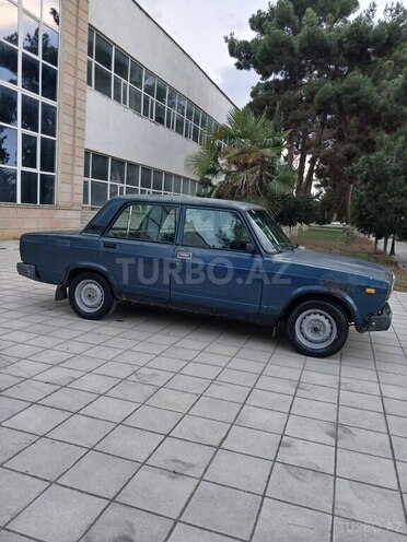 LADA (VAZ) 2107 1985, 24,800 km - 1.6 l - Salyan