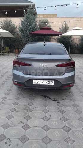 Hyundai Elantra 2018, 89,000 km - 2.0 л - Göygöl