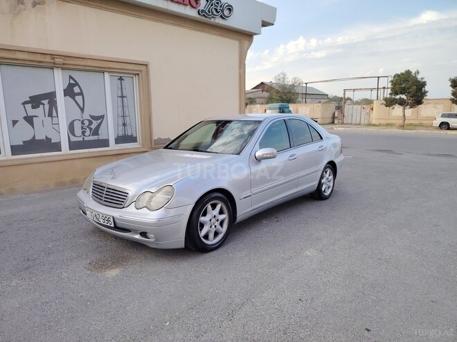Mercedes C 200 2000, 325,000 km - 2.0 l - Sumqayıt