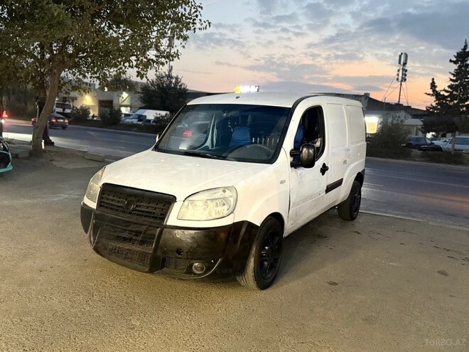 Fiat Doblo 2005, 200,000 km - 1.3 l - Bakı