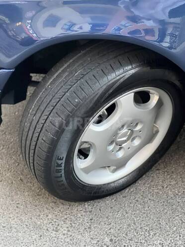 Mercedes C 220 2000, 386,000 km - 2.2 l - Sumqayıt