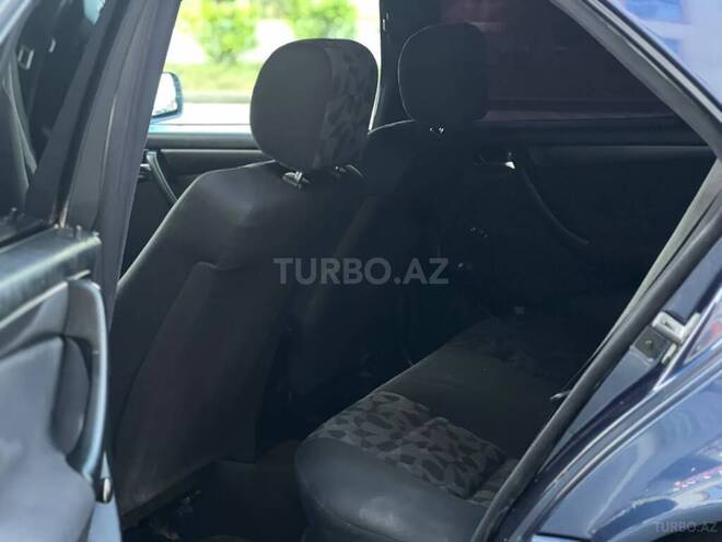 Mercedes C 220 2000, 386,000 km - 2.2 l - Sumqayıt