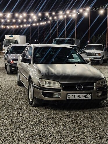 Opel Omega 1997, 489,185 km - 2.0 l - Bakı