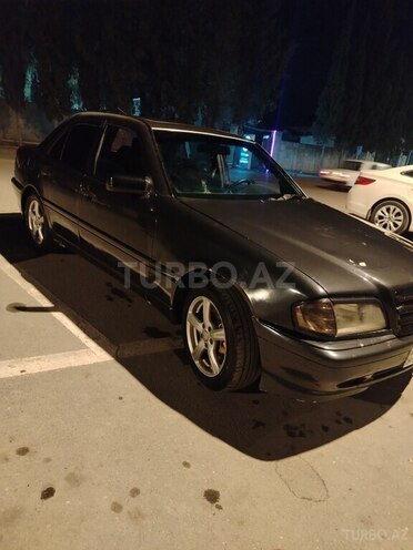 Mercedes C 220 1994, 345,880 km - 2.2 l - Yevlax