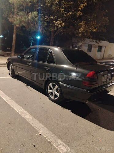 Mercedes C 220 1994, 345,880 km - 2.2 l - Yevlax