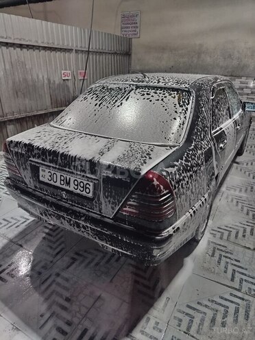 Mercedes C 220 1994, 345,880 km - 2.2 l - Yevlax