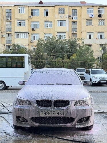 BMW 520 2008, 375,000 km - 2.0 l - Bakı