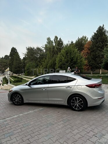 Hyundai Elantra 2017, 250,253 km - 2.0 l - Bakı