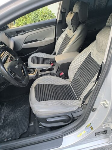 Hyundai Elantra 2017, 250,253 km - 2.0 l - Bakı