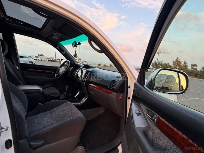 Toyota Land Cruiser Prado 2008, 239,213 km - 2.7 л - Bakı