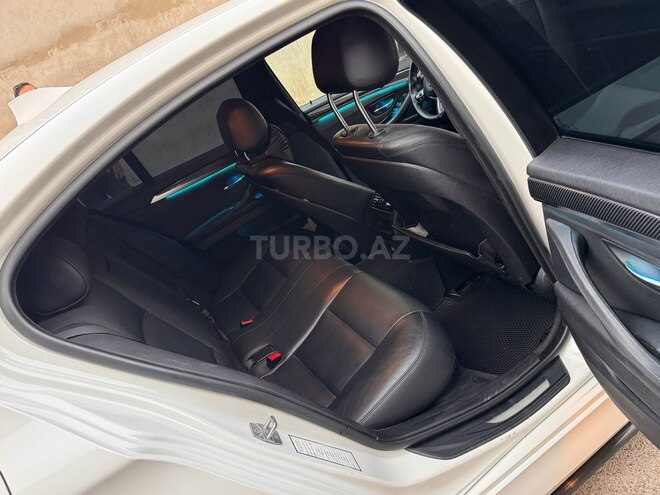 BMW 528 2015, 209,215 km - 2.0 л - Bakı