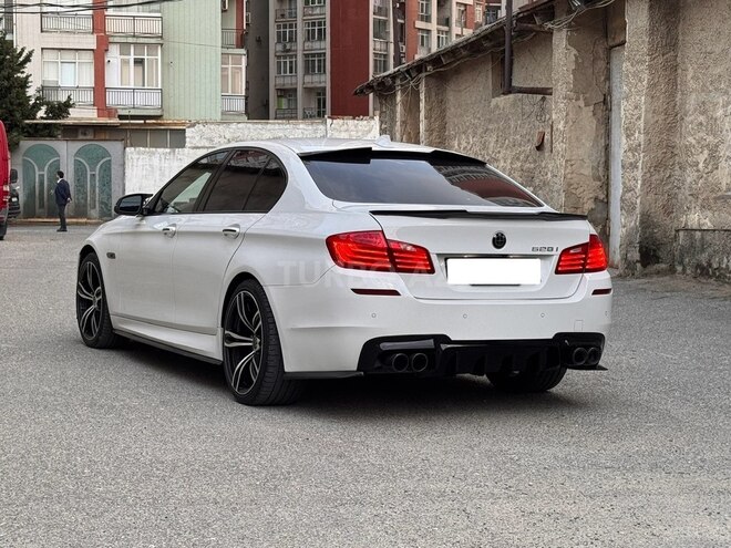 BMW 528 2015, 209,215 km - 2.0 л - Bakı