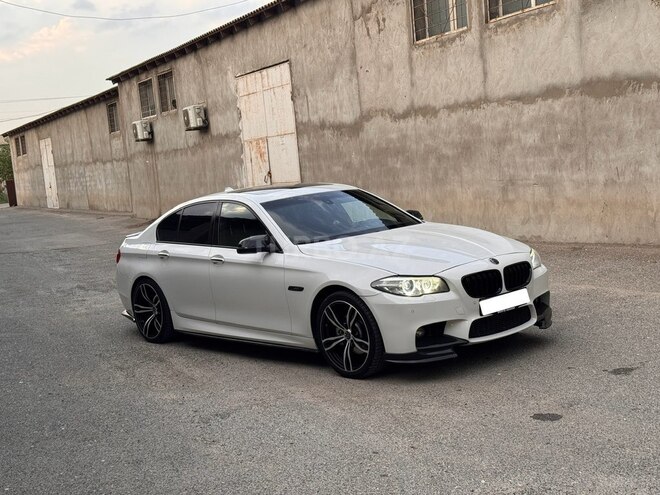 BMW 528 2015, 209,215 km - 2.0 л - Bakı