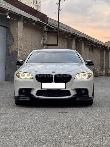 BMW 528 2015, 209,215 km - 2.0 л - Bakı