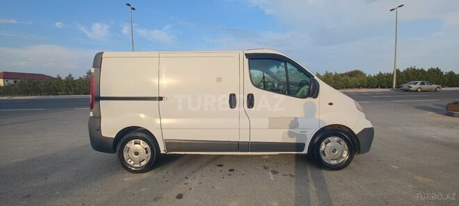 Opel Vivaro 2008, 404,918 km - 2.0 l - Bakı
