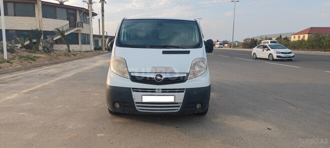 Opel Vivaro 2008, 404,918 km - 2.0 l - Bakı