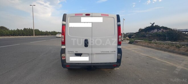 Opel Vivaro 2008, 404,918 km - 2.0 l - Bakı