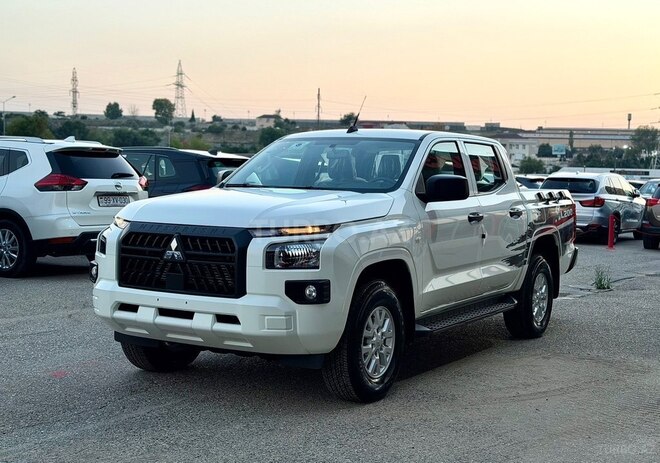 Mitsubishi L200 2026, 0 km - 2.4 l - Bakı